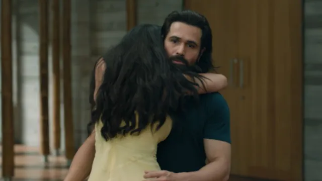 Emraan Hashmi and Disha Patani looking intense in a scene from the newly released Awarapan 2 Ve Junoon Song.