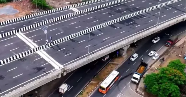 The newly built highway project showcasing how the Lucknow Kanpur Expressway Opens for public commute in Uttar Pradesh.