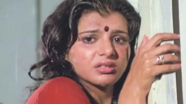 Anita Raj: धर्मेंद्र संग अफेयर के चर्चे और 8 महीने की प्रेग्नेंसी में शूटिंग का दर्दनाक सफर, कहां गायब हो गईं 80 के दशक की यह मशहूर हीरोइन!