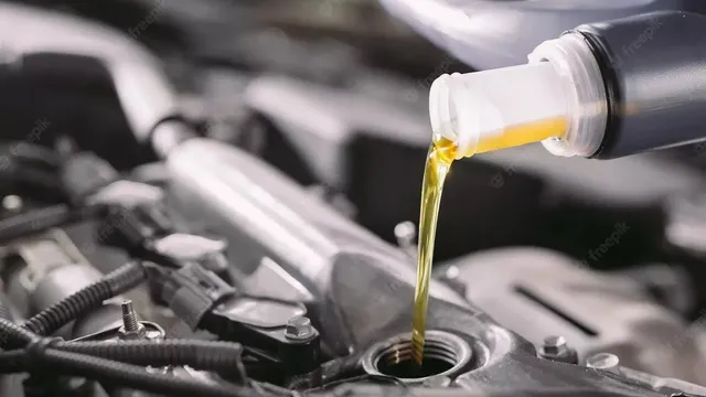 Bike Engine Oil Numbers Explained: 10W-30 और 20W-50 ग्रेड का असली रहस्य जानिए