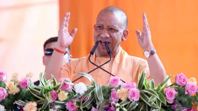 सीएम योगी का मास्टरस्ट्रोक: क्राउन, बॉल और कैनपैक के ₹6,566 करोड़ निवेश से बनेगा ग्लोबल हब, खुलेंगे रोजगार के नए रास्ते
