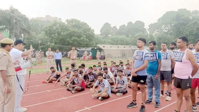 दौड़ खत्म होते ही मैदान पर बिछ गई खामोशी: बरेली होमगार्ड भर्ती परीक्षा में अचानक गिरे दो अभ्यर्थी, मची अफरा-तफरी