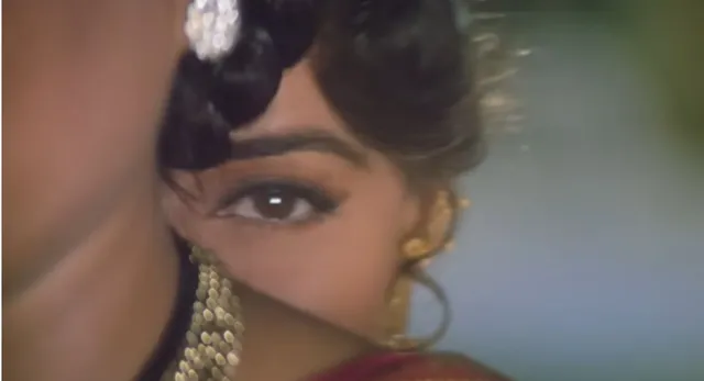 Maye Ni Maye Song: 32 साल पुराना लता मंगेशकर का वो कल्ट गीत, जिसे सुनते ही मां करा देगी चट मंगनी पट ब्याह!